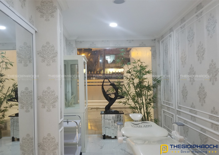 Trang Trí Phào Chỉ Nội Thất Thẩm Mỹ Viện Uyên Anh
